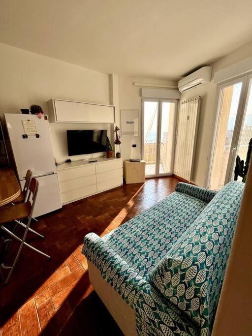 瓦莱克罗夏Casa Solymar公寓 外观 照片